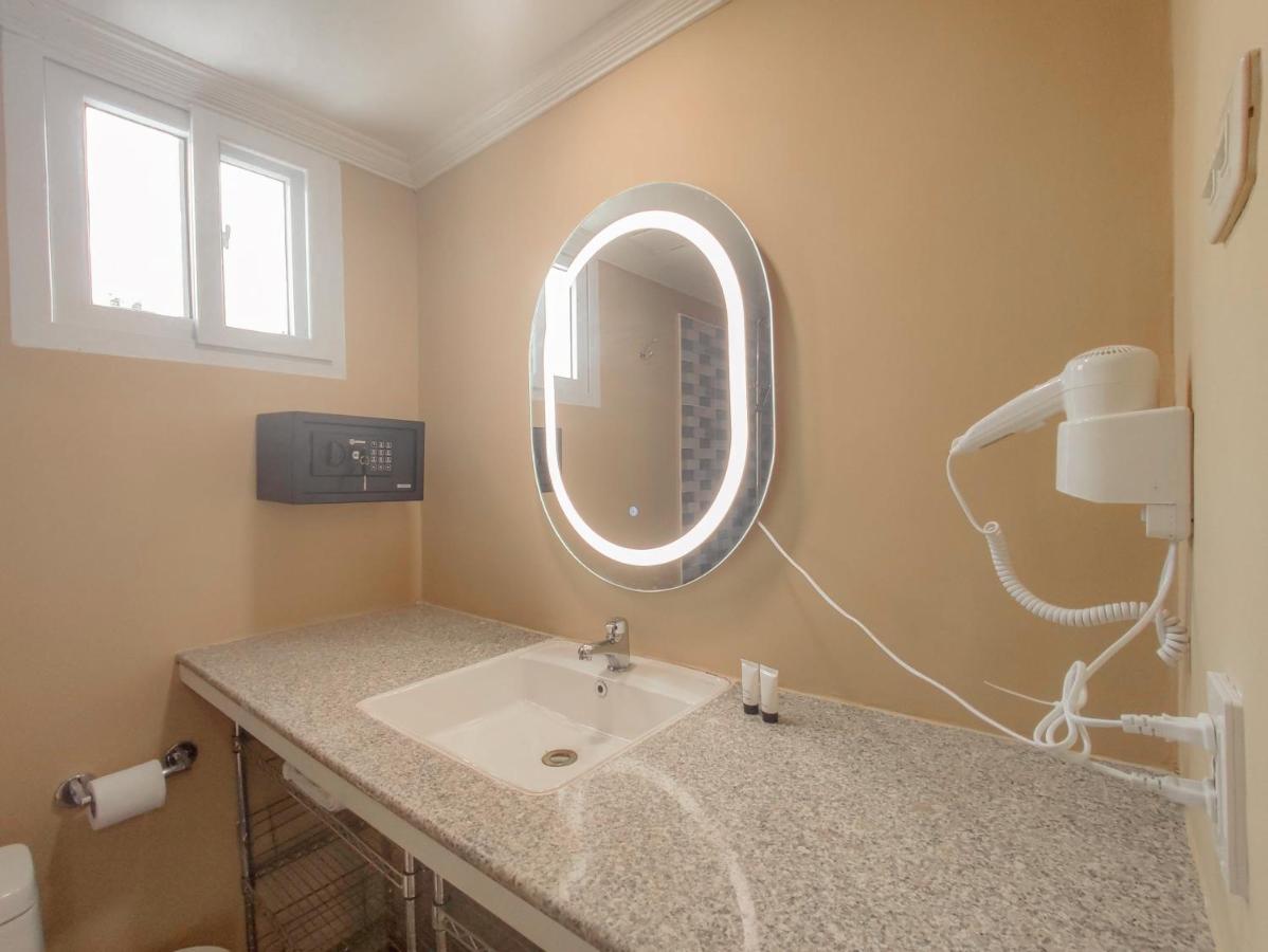 Sagbayan Joe'S Castle B&B 외부 사진